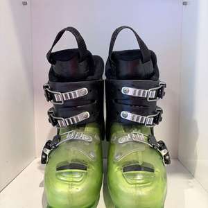 아토믹 주니어 중고스키부츠 저렴하게 판매합니다! 이미지