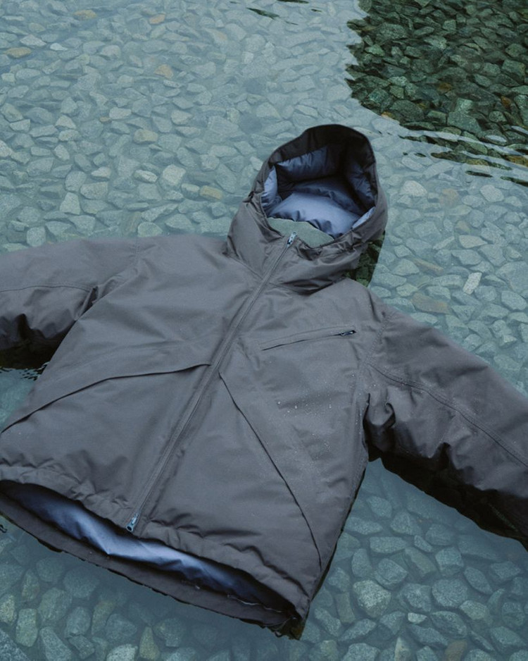 노스페이스 퍼플라벨 고어텍스 필드다운파카, 그래파이트 M 이미지