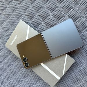 갤럭시 Z플립7 512GB 제트블랙(홍콩판정품 카메라무음 듀얼물리심)