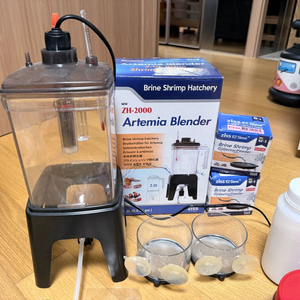 지스 브라운쉬림프 부화기, 거름망, 자석봉 + 프리미엄 DTI 셉아트 소분 등등 이미지