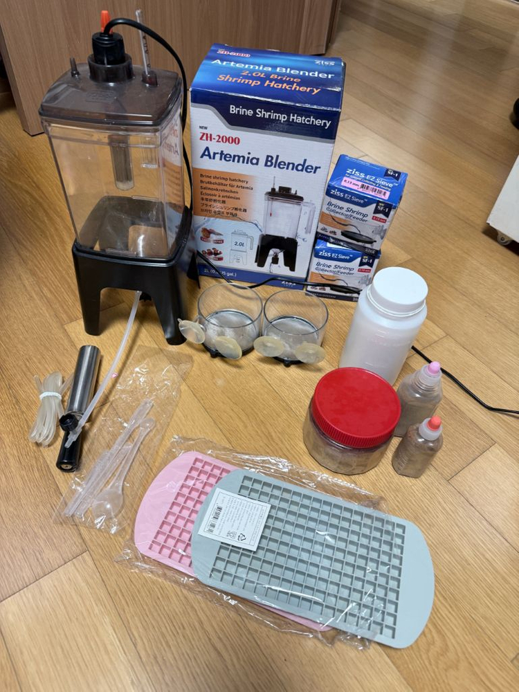 지스 브라운쉬림프 부화기, 거름망, 자석봉 + 프리미엄 DTI 셉아트 소분 등등 이미지