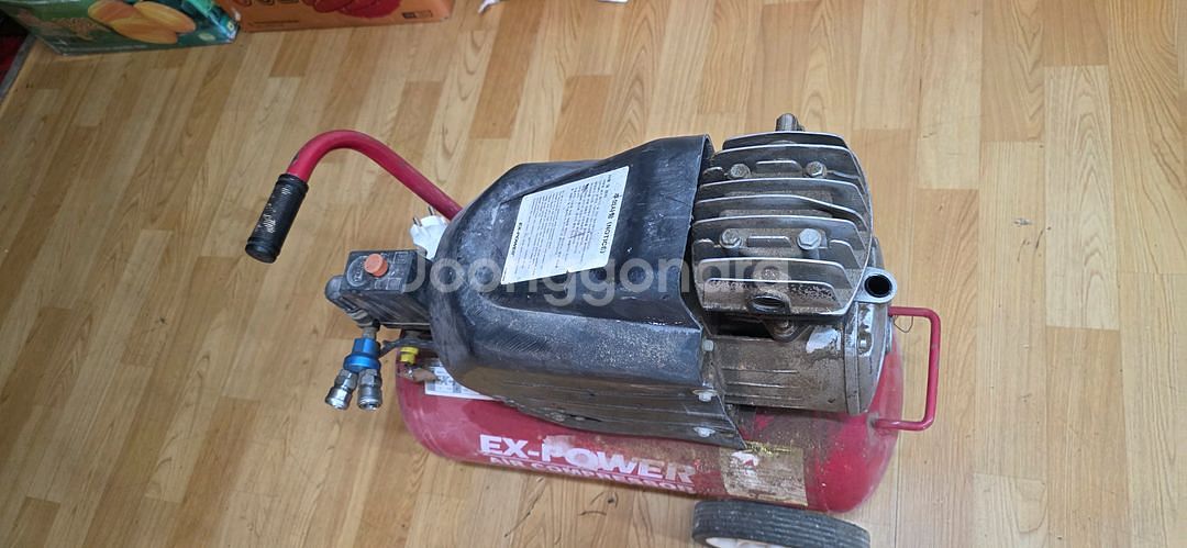 에어콤프레샤 2.5마력--1