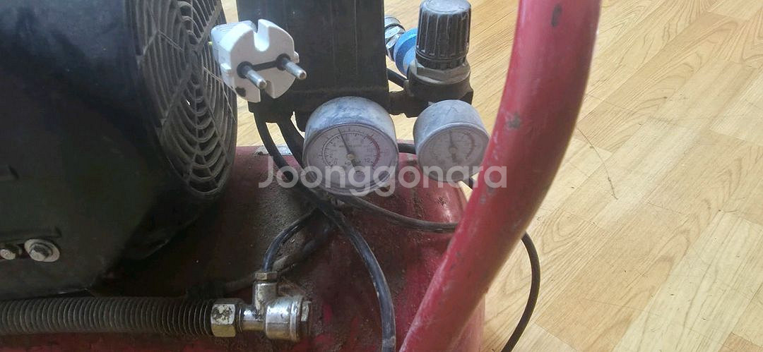 에어콤프레샤 2.5마력--5