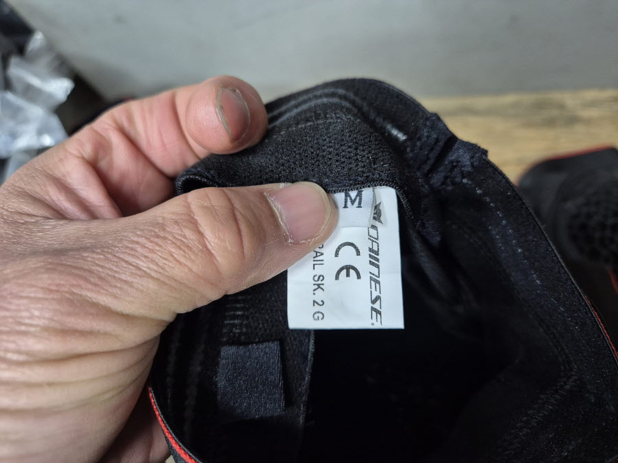 다이네즈 트레일 스킨스 팔꿈치,무릅보호대--4