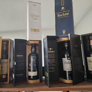 DP용 발렌타인 공병 + 우드케이스 판매 합니다. 인테리어용. 이미지