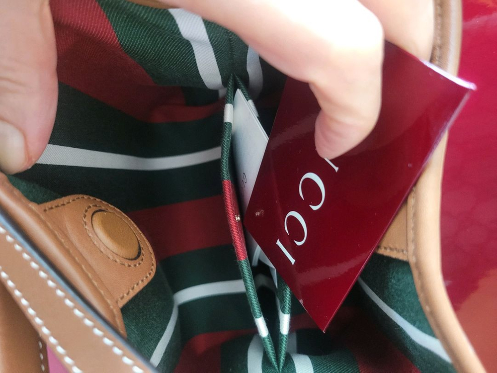 구찌 [GG 엠블럼] 스몰 버킷백 이미지