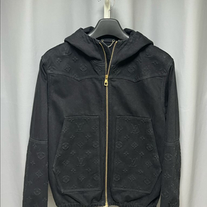 [정품] 백화점판 / 48 루이비통 모노그램 데님 후드 자켓 블랙