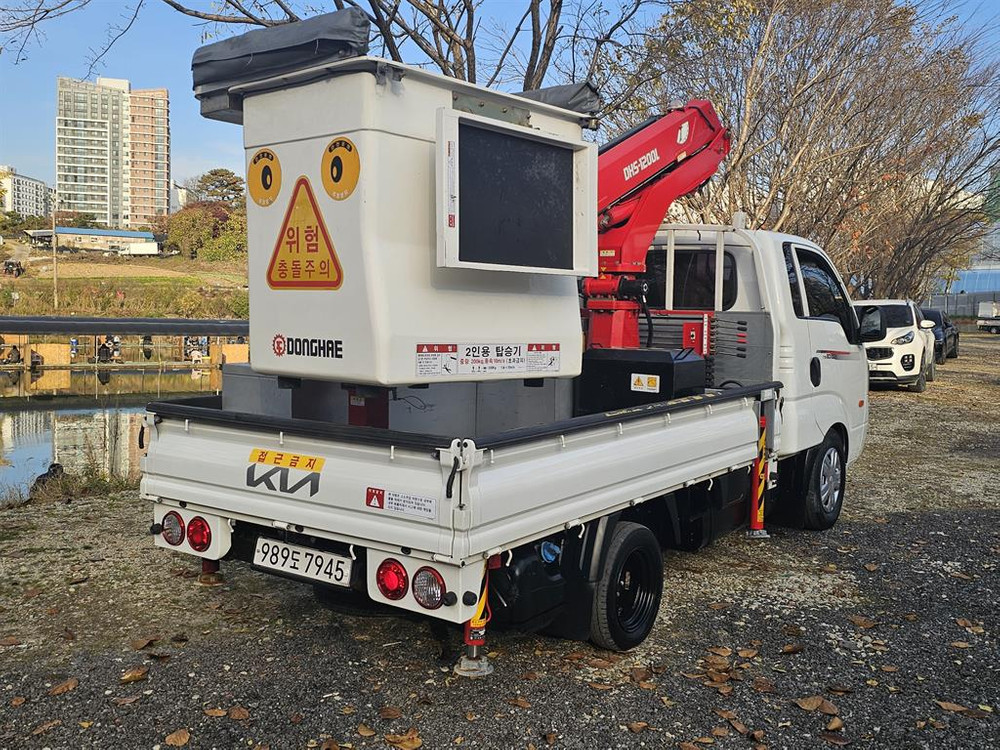 1톤중고바가지차 , 동해1200, 오토, 23년4월 , 26.000킬로, 풀옵션,무사고--2