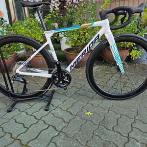 25년식 메리다자전거 스컬트라 6000 KR 팀컬러