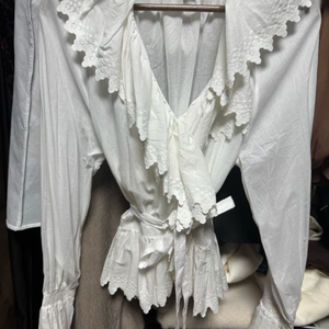 에트로 블라우스 40 (새상품)