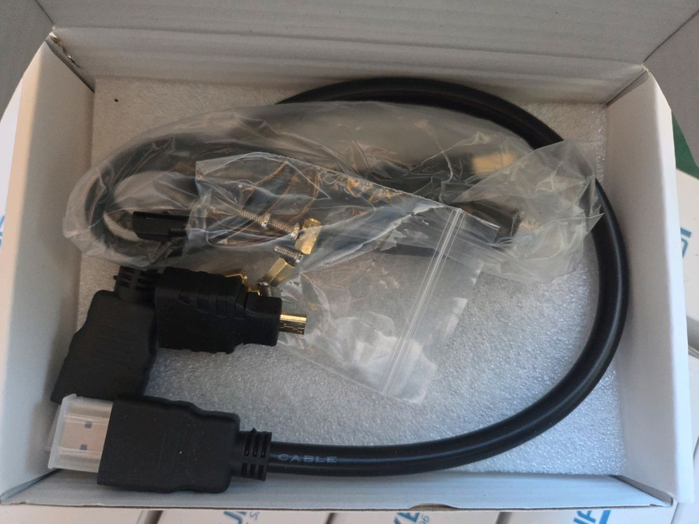 5인치 LCD 감압식 터치스크린 판매합니다.--2