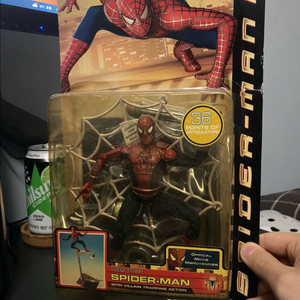 토이비즈 웹슈팅 스파이더맨