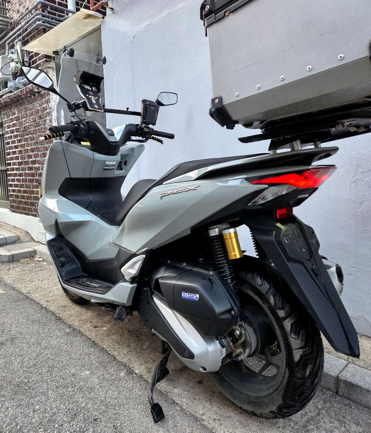 혼다 pcx125 25년식 3무,풀옵션--7