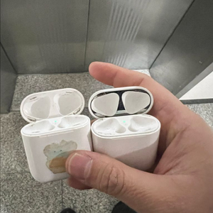 애어팟 2세대 본체 이미지