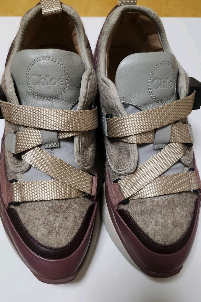 끌로에 소니 스니커즈 이미지