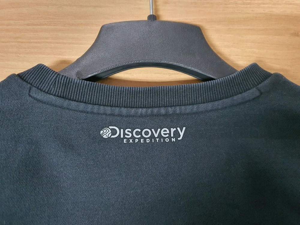 DISCOVERY 디스커버리 연블랙톤 안감기모 맨투맨 이미지
