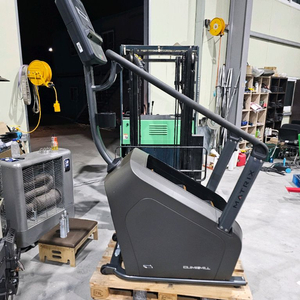 헬스장 전용 스텝밀 운동기구