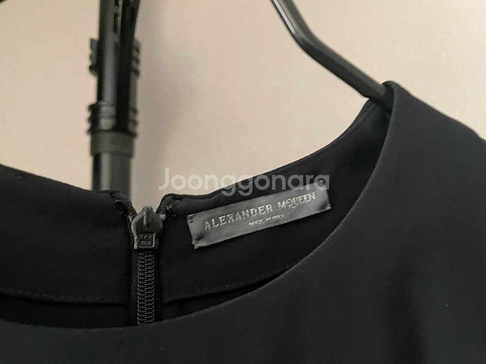 정품 알렉산더맥퀸 블랙드레스 사이즈it44--5