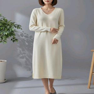 브이넥 크림 아이보리 니트 롱 원피스 (프리사이즈)