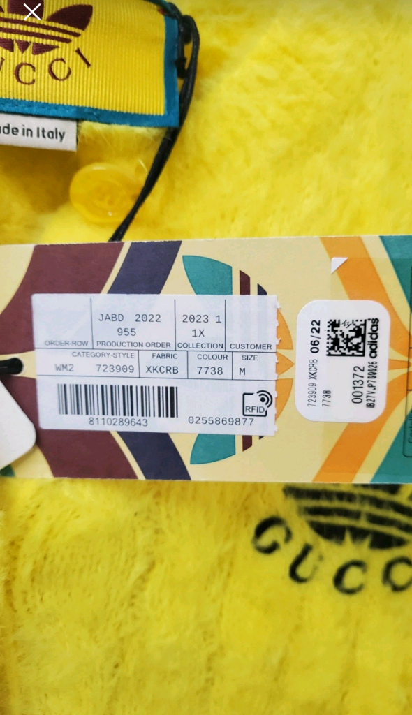 구찌 아디다스 콜라보 니트 가디건 팝니다--3