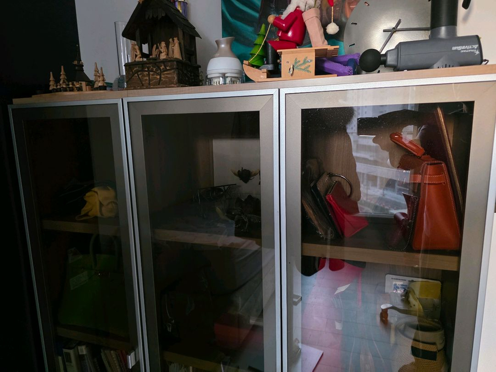 원목 6단 책장과 한샘 3단유리문수납장--7