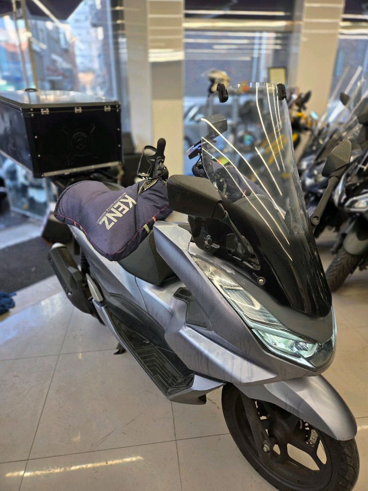 PCX125 22년식 이미지