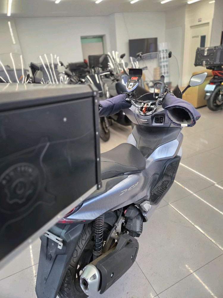 PCX125 22년식 이미지