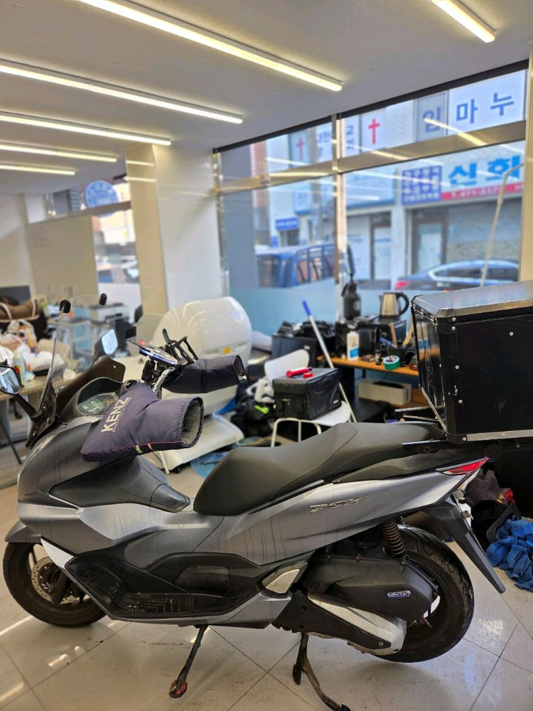 PCX125 22년식 이미지