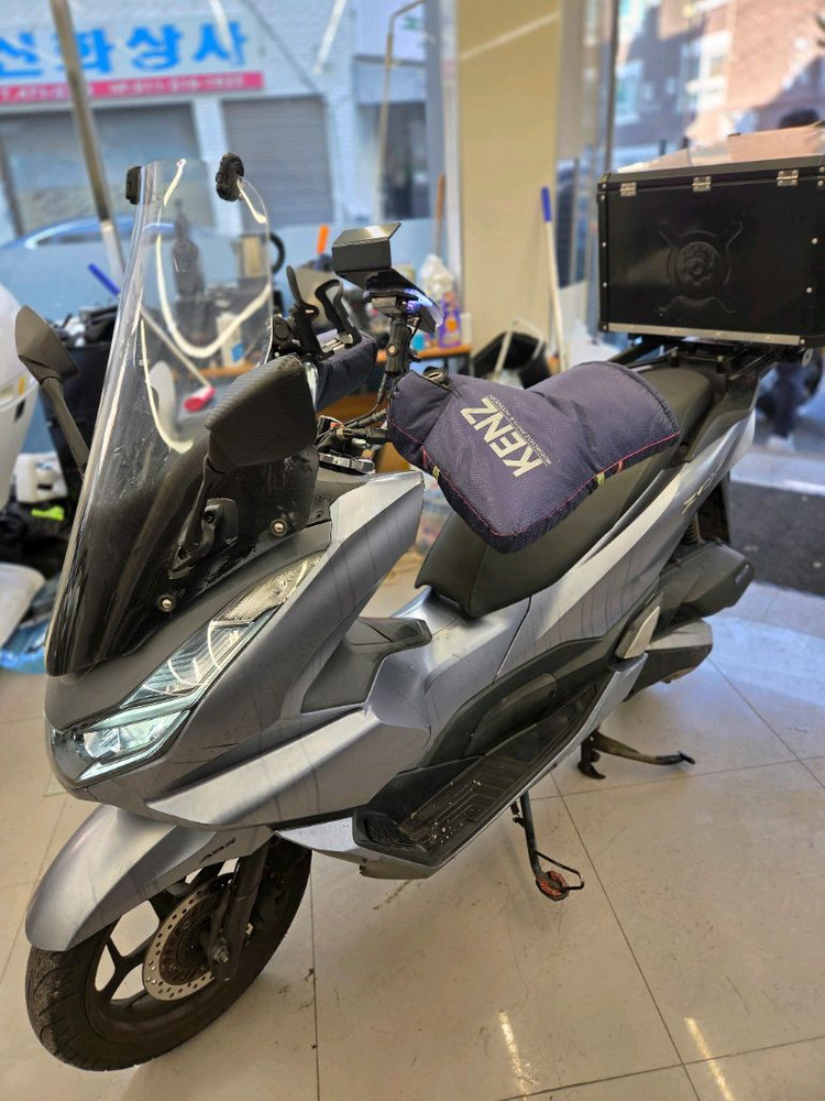 PCX125 22년식 이미지