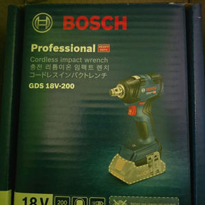 18V 무선 임팩트렌치 보쉬 GDS 18v200c 이미지