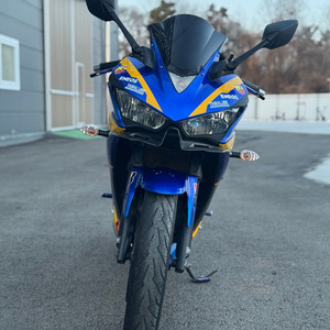 구변완료) 야마하 R3 17년형 준튜닝 쿼터급 메뉴얼 바이크 저렴히 판매합니다.