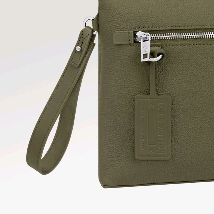 루이비통 아이패드 파우치 클러치백 카키 M81735 이미지