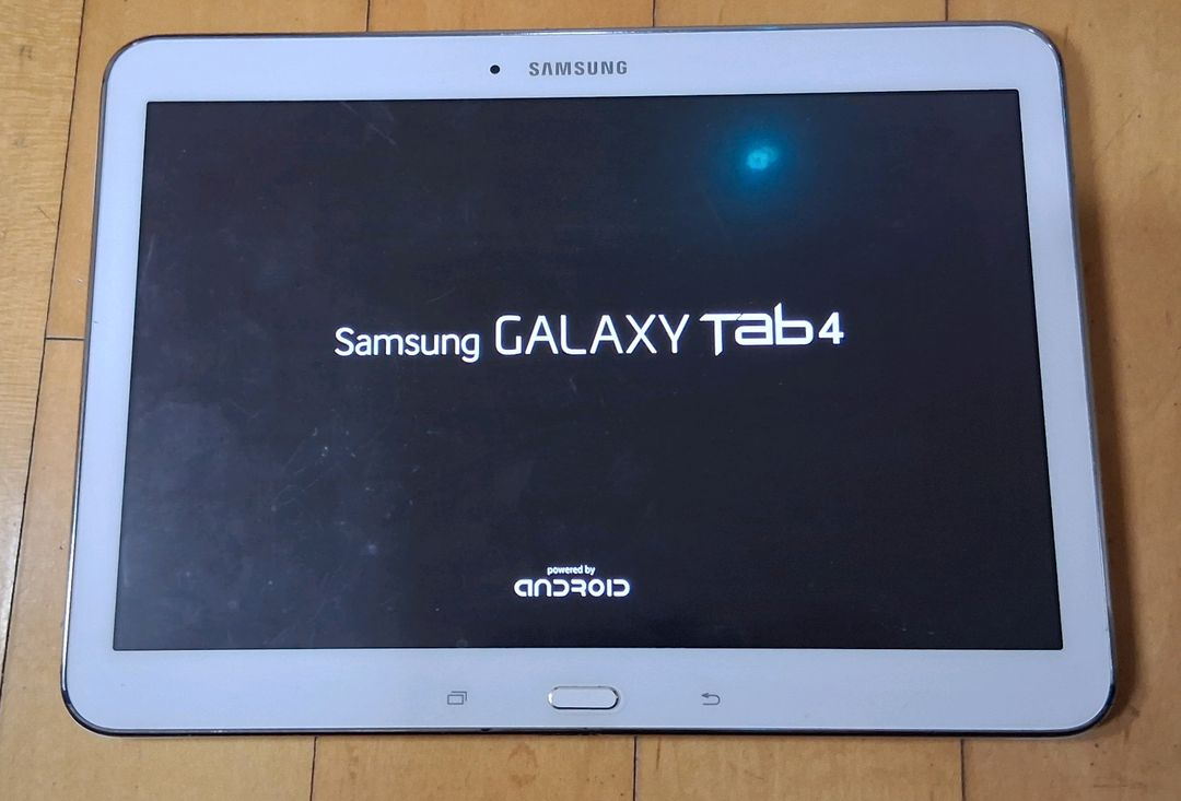 안드로이드 갤럭시노트 10.1, 갤럭시탭4, 갤럭시 어드벤처4--7