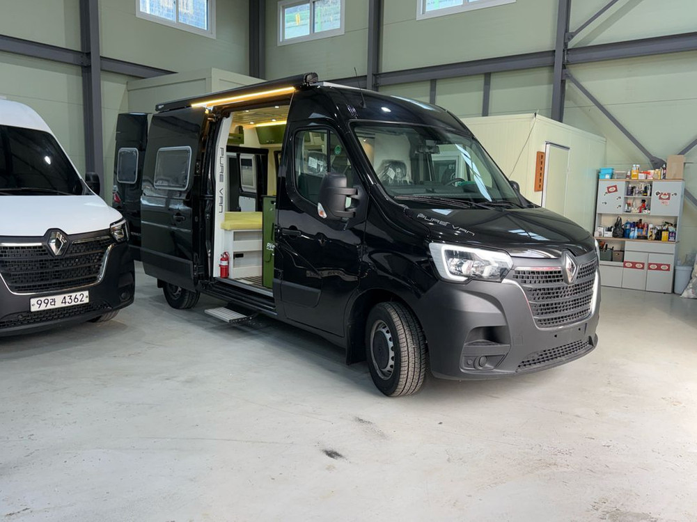 신차급 컨디션! 르노마스터 전시차량 알브이인조이 무상 A/S 한정매물--2