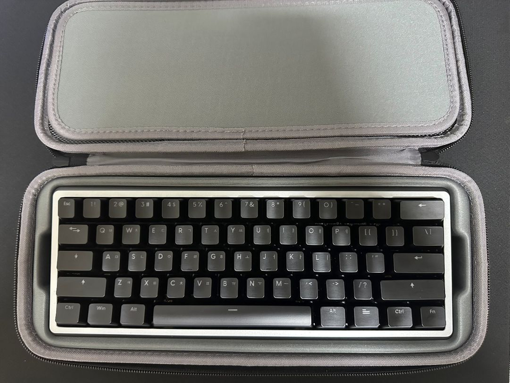 VENOM60HE 베놈60he 래피드 트리거 키보드 판매합니다--0