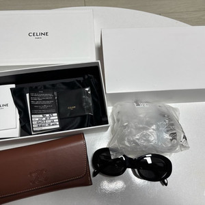 셀린느 트리옹프 선글라스01 블랙 풀박스