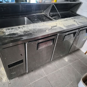 대전세종2022년식 우성간냉식1800토핑냉장고 김밥냉장고1800 반찬테이블냉장고1800입니다