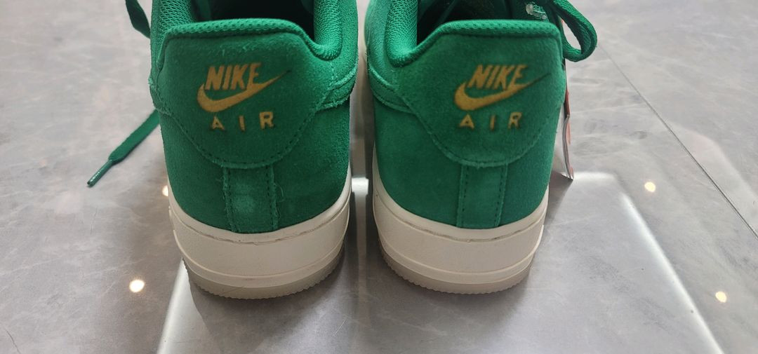 에어포스1 그린 스니커즈--3