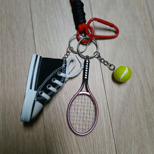 (새상품) 테니스 라켓 + 운동화 + 테니스공 키링