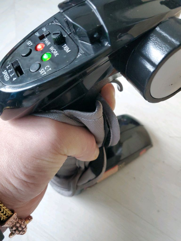 전동,슛팅,드라이빙등등 모터 리모컨과 게임용 충전기 기기충전및 컴퓨터 연결 장치잭--1