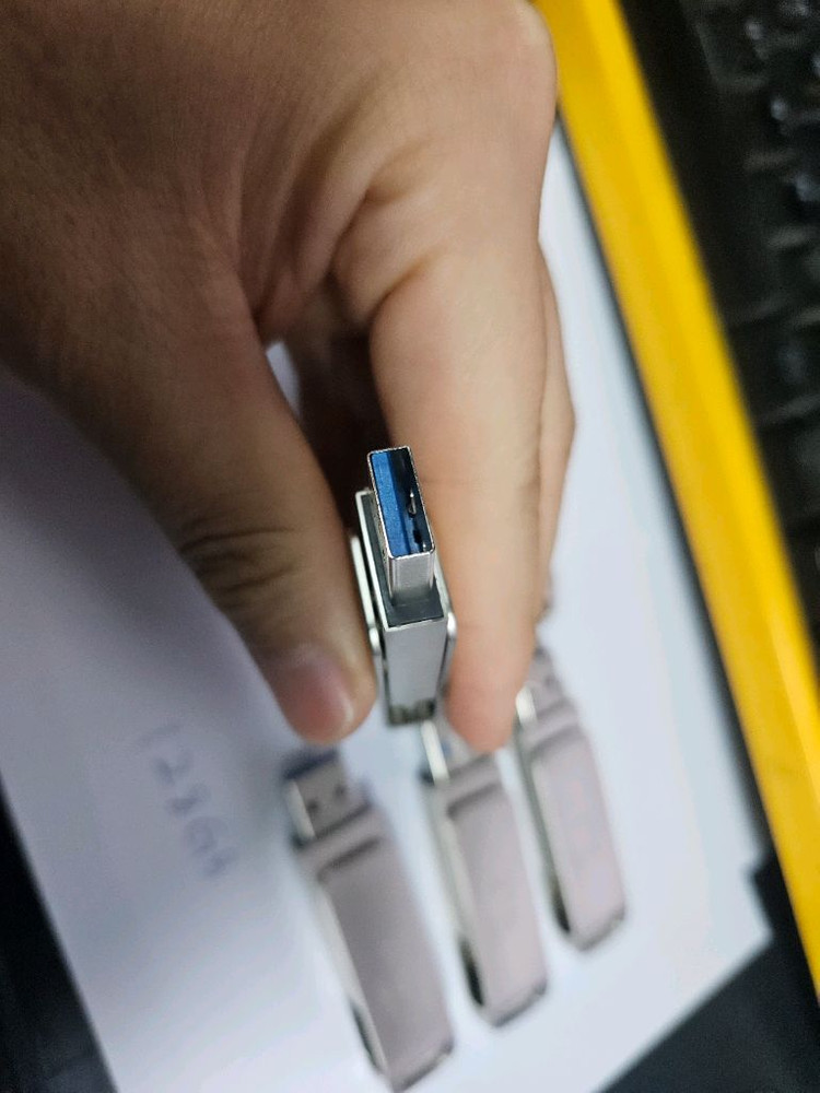 USB 메모리 128gb , c타입 휴대폰저장소 이미지