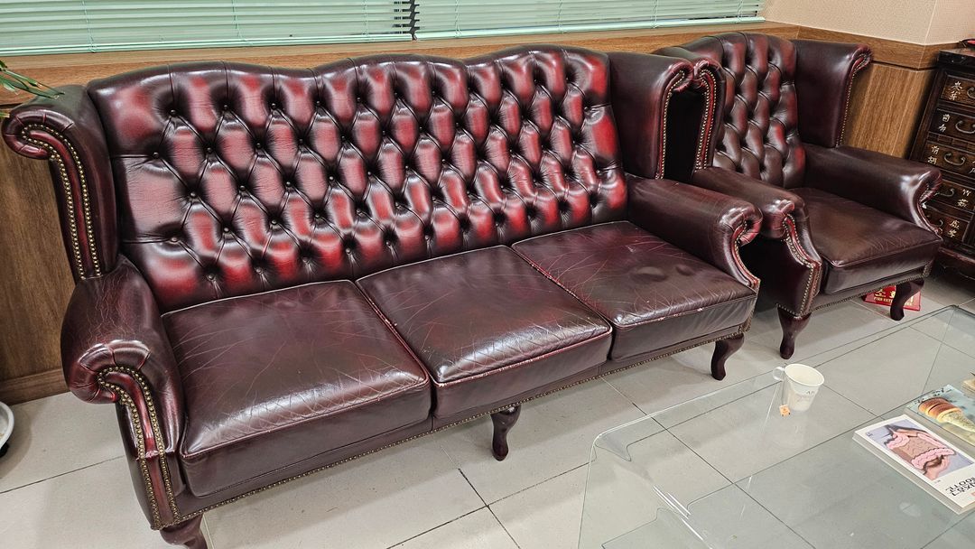 영국 수입 가죽 소파 3+1 인용--2