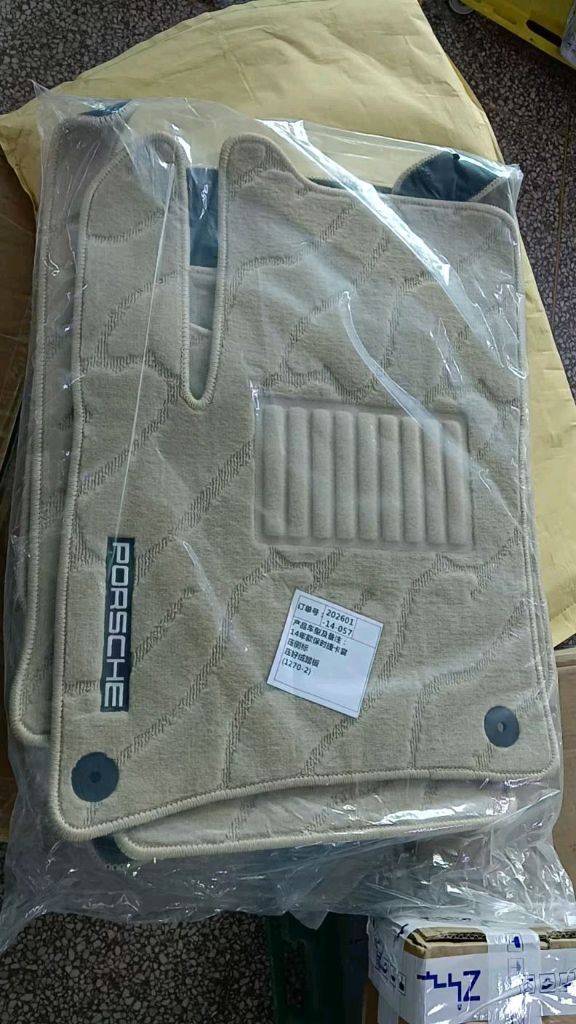 포르쉐 카이엔 958 매트 베이지--1