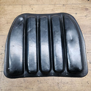 삽니다 미쓰비시 예초기 등받이 이미지