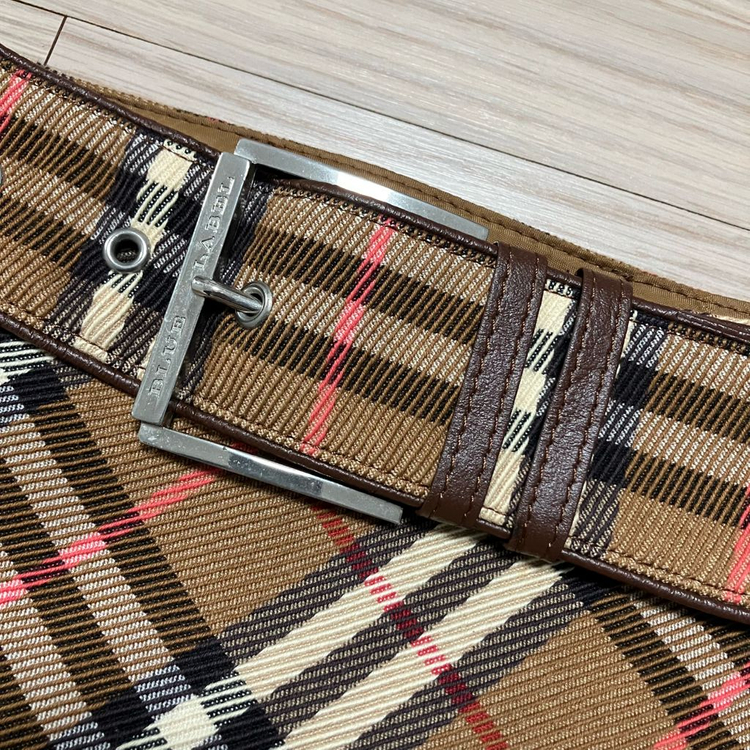 버버리 블루 라벨 노바 체크 벨트 스커트--2