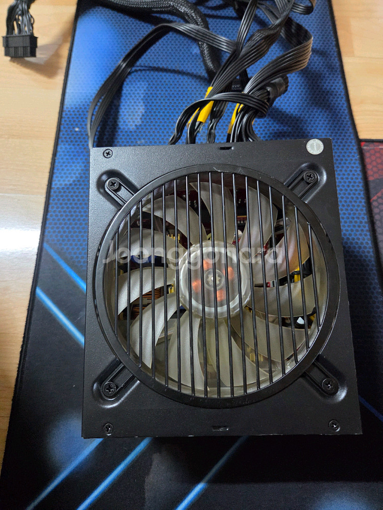 안텍 550W 풀모듈러 파워서플라이--3