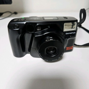 올림푸스 필름카메라 IZM230 팝니다