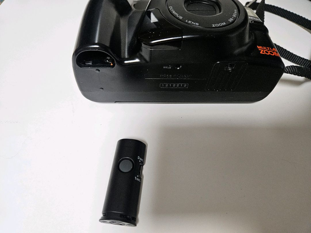 올림푸스 필름카메라 IZM230 팝니다--5