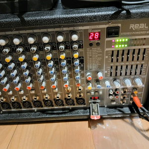 앰프내장된 파워드 믹서 REAL RPM-3800