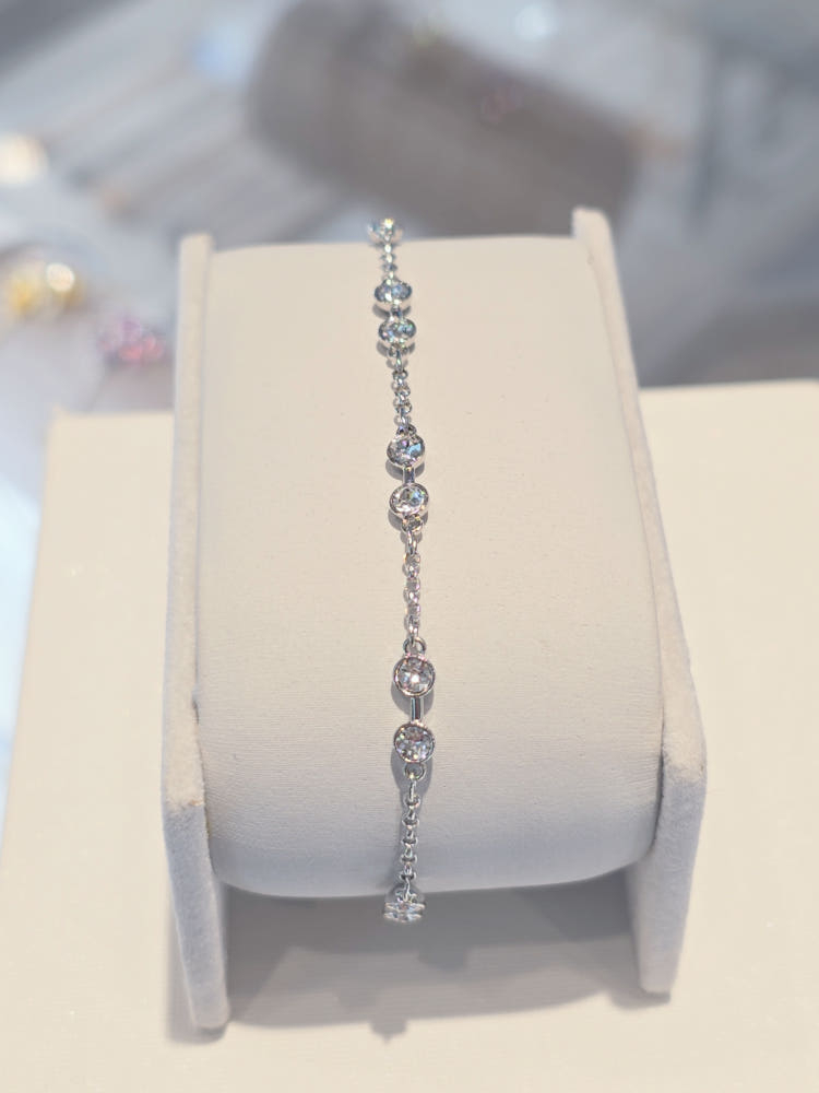 (새상품)스와로브스키 팔찌--5